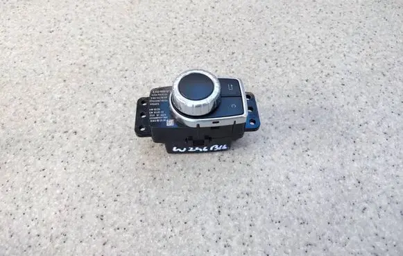 Mercedes-Benz B W246 W242 Multifunctional control switch/knob A2469009802
