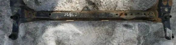Volkswagen PASSAT B4 Front subframe