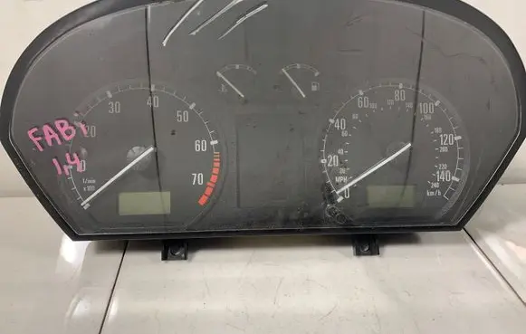 Skoda Fabia Mk2 (5J) Speedometer (instrument cluster) 6Y2919880B