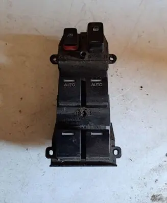 Honda CR-V Electric window control switch 35750SWAE010M2
