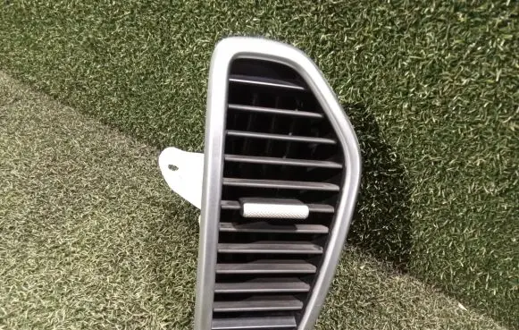 Porsche Cayenne (9Y0 9Y3) Dash center air vent grill 9Y0820951 9Y0820495 SFD10135005