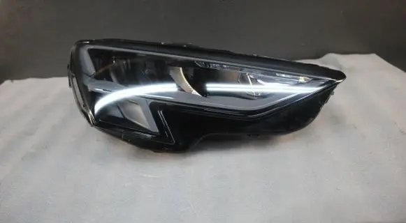 Audi A3 8Y Headlight/headlamp 8Y0941012 90193976