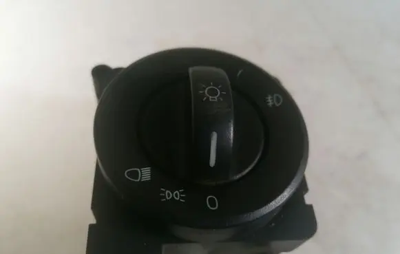 Mercedes-Benz Sprinter W906 Light switch A9065450104
