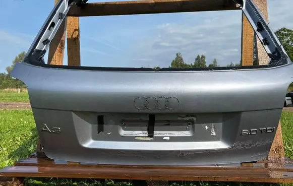Audi A3 S3 8P Tailgate/trunk/boot lid