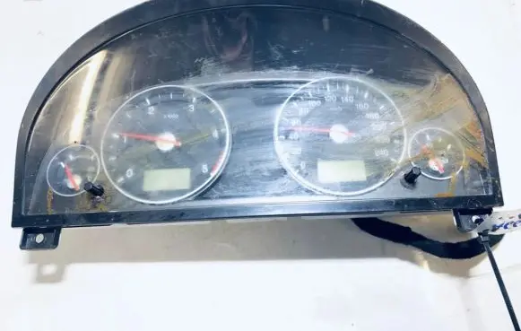 Ford Mondeo Mk III Speedometer (instrument cluster) 3s7f10841JC 3s7f-10841