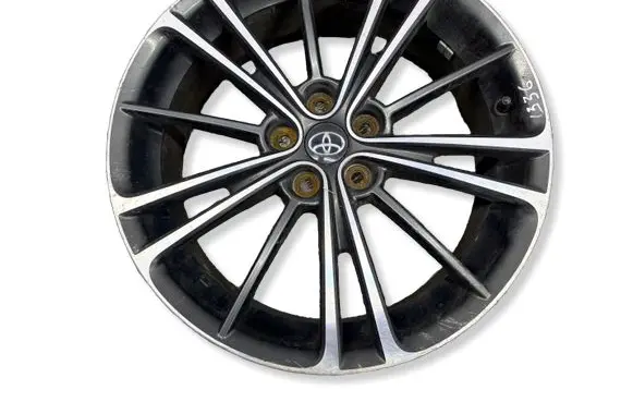 Toyota GT 86 R17 alloy rim 