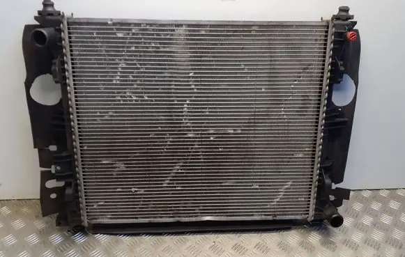 Chrysler Grand Voyager V Coolant radiator