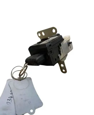 Toyota Corolla Verso AR10 Ignition lock 626399000 TA2003163