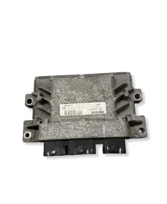 Renault Clio III Engine control unit/module 8200522357 S120200105A 8200510536