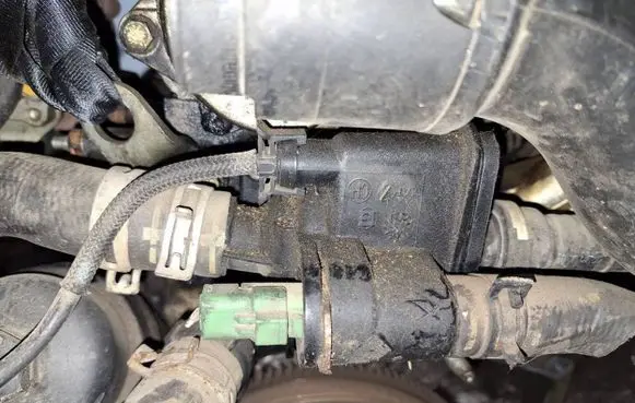 Peugeot 206 Engine coolant pipe/hose