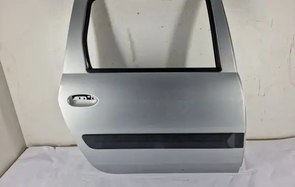 Dacia Logan I Rear door 