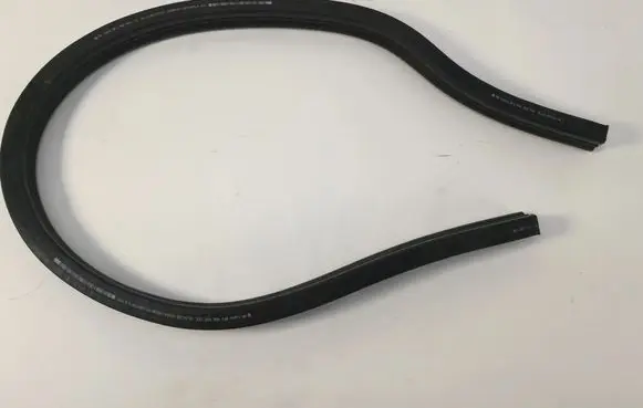 Volkswagen Golf VII Engine compartment rubber 5H0823723