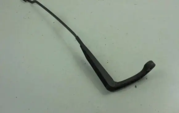 Audi 80 90 S2 B4 Front wiper blade arm 893955407D