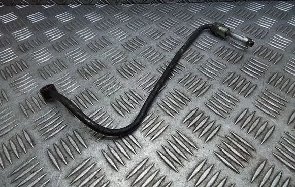 Nissan Qashqai+2 Turbo turbocharger oiling pipe/hose