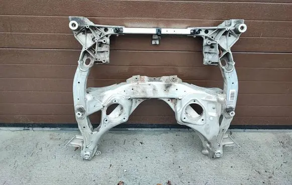 BMW 5 GT F07 Front subframe 6797644 6796692 561490544