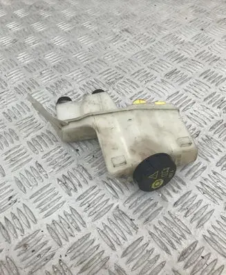 Skoda Kamiq Brake fluid reservoir 2Q2611301