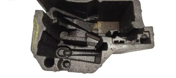 Skoda Yeti (5L) Tool box 5L0012115