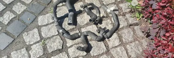Audi RS3 Engine coolant pipe/hose 1J0121051L