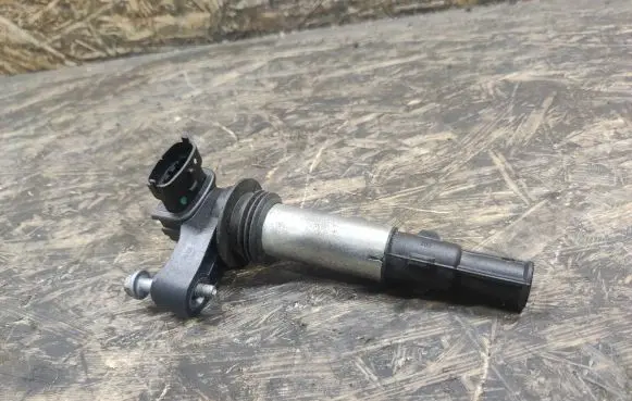 Cadillac STS High voltage ignition coil 12583514