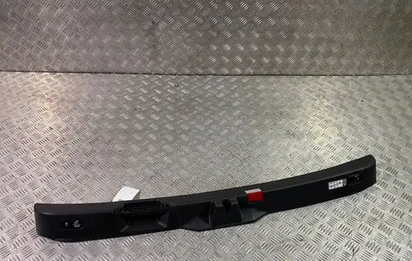 Mercedes-Benz GL X166 Trunk/boot sill cover protection A1667400272 A1667400872