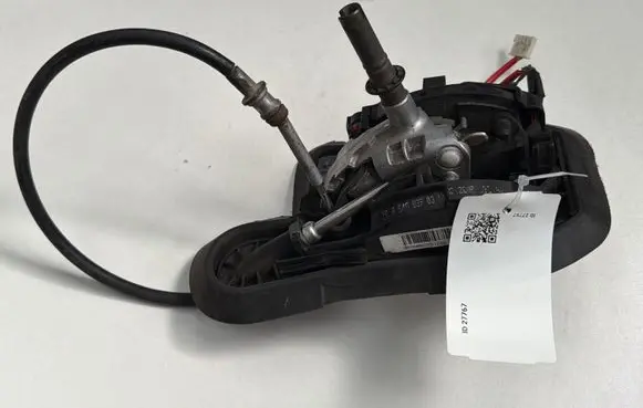 BMW 3 E90 E91 Gear shifter/selector 754803703 7548037