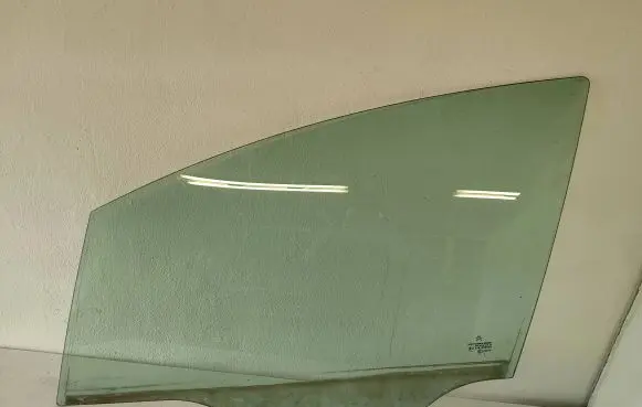 Citroen C4 I Front door window glass four-door 43R000929 E000189