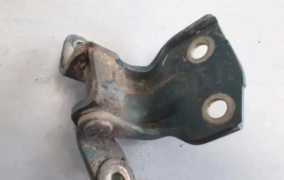Mazda 323 F Rear door lower hinge