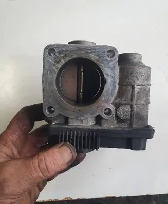 Nissan Almera N16 Throttle valve SERA57601 Q3Z08