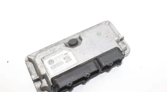 Volkswagen Polo VI Engine control unit/module 03C906024AD 6160141705