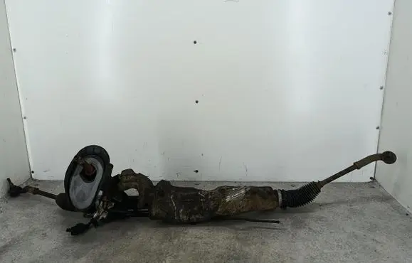 Ford Focus Steering rack 4M5C3550AC