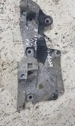 Skoda Roomster (5J) Engine mounting bracket