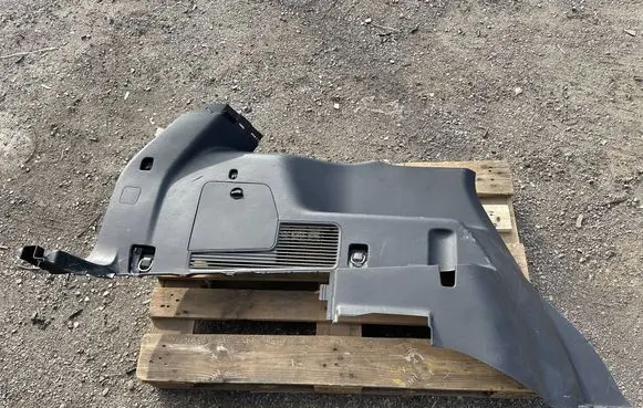 Ford Explorer VI Trunk/boot side trim panel LB5B-S31013
