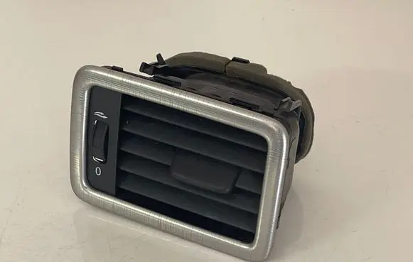 Volvo V70 Dashboard side air vent grill/cover trim 30755183 30755177