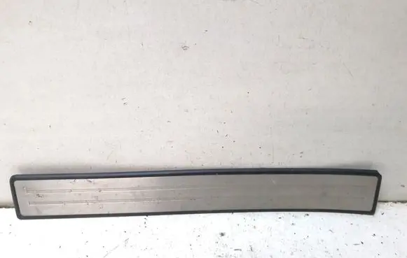 Skoda Superb B5 (3U) Rear sill trim cover 3U0853558J
