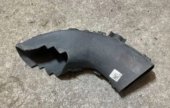 Audi E-tron GT Brake cooling air channel/duct 9J1615396