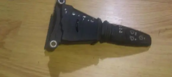 Ford Scorpio Wiper control stalk 90GG17K478ba audiocontrol