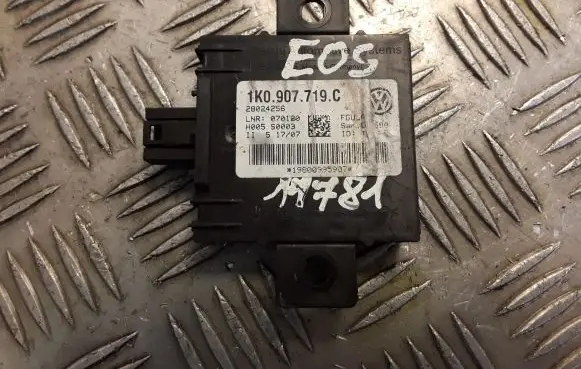 Volkswagen Eos Other devices 1K0907719C