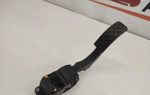 Seat Ibiza III (6L) Accelerator throttle pedal 0280755063 883240549YB3 6Q1721503F0S