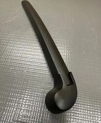 Audi A4 S4 B8 8K Rear wiper blade arm 8K9955407