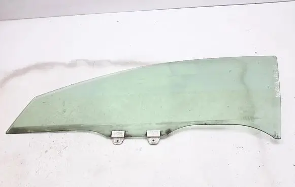 Honda Accord Front door window glass four-door e643r00034