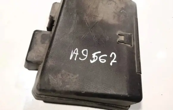 Peugeot 206 Fuse box cover 9640866580
