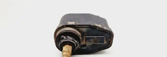 Volkswagen Golf III Headlight level adjustment motor 1H0941295