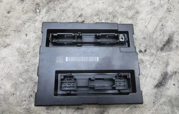 Audi A8 S8 D4 4H Comfort/convenience module 4H0907064AB