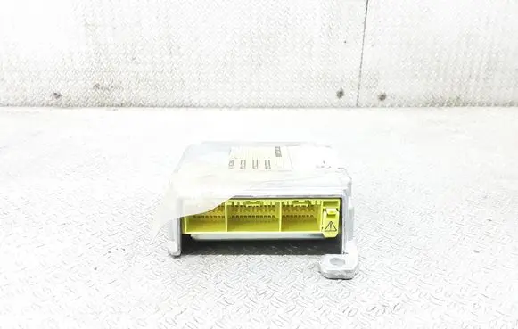 Toyota Avensis T250 Airbag control unit/module 8917005120