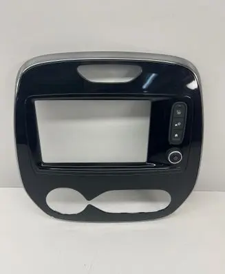 Renault Captur Radio/GPS head unit trim 682701605R