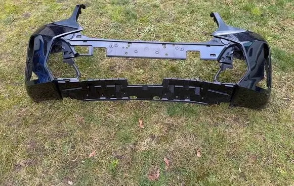 BMW X6 G06 Front bumper 51118085644