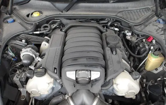Porsche Panamera (970) Engine swap m4840