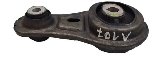 Engine mount bracket