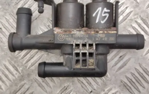 BMW 5 F10 F11 Coolant heater control valve 9119164 64119119164