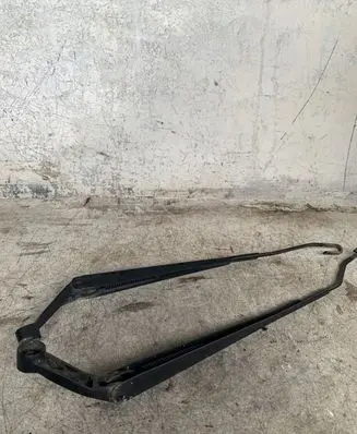 Toyota Corolla E120 E130 Front wiper blade arm